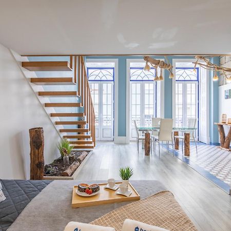 Deluxe Spacious Flats W Mezzanine By Host Wise Apartment Porto Bagian luar foto