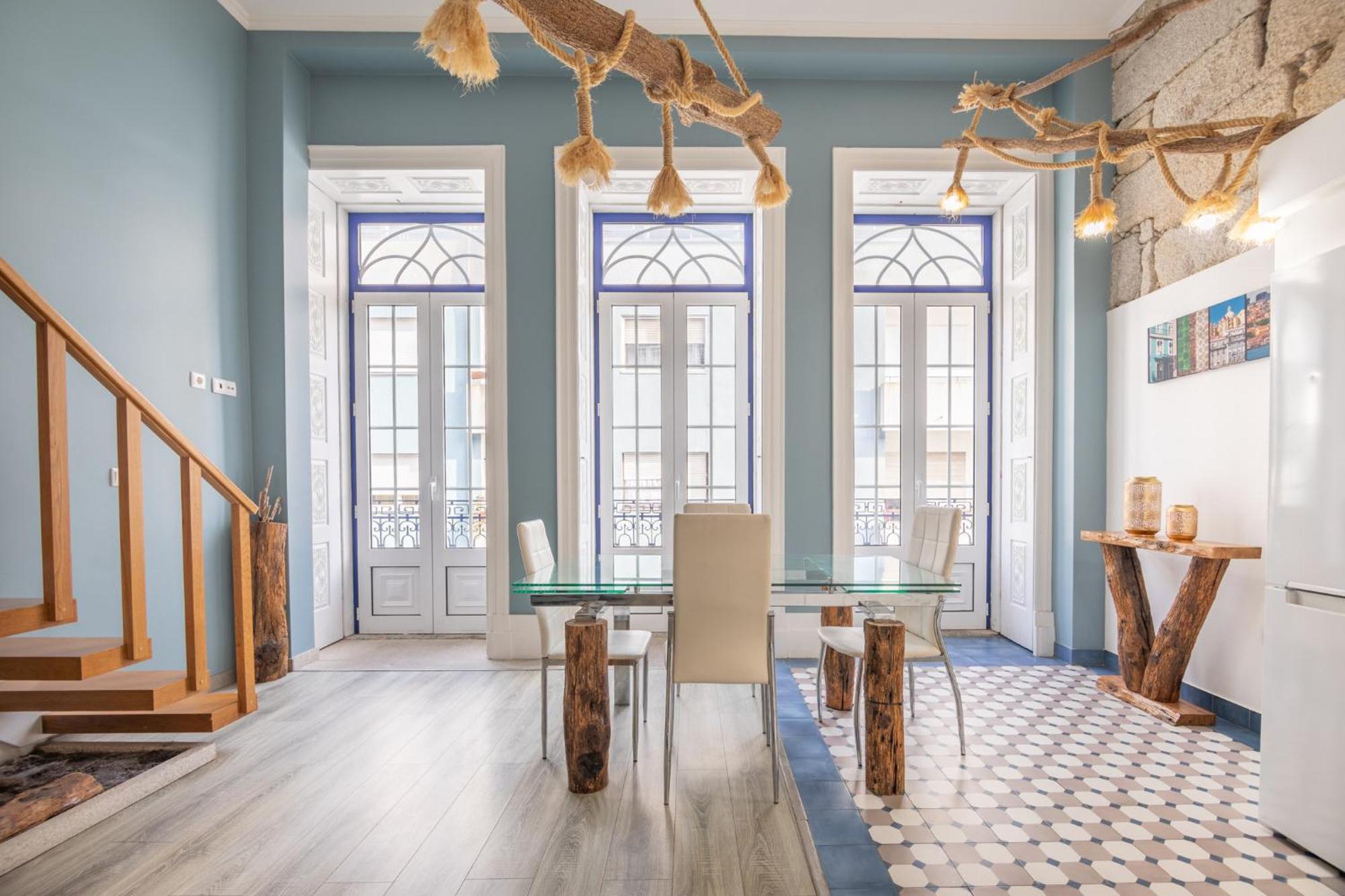 Deluxe Spacious Flats W Mezzanine By Host Wise Apartment Porto Bagian luar foto