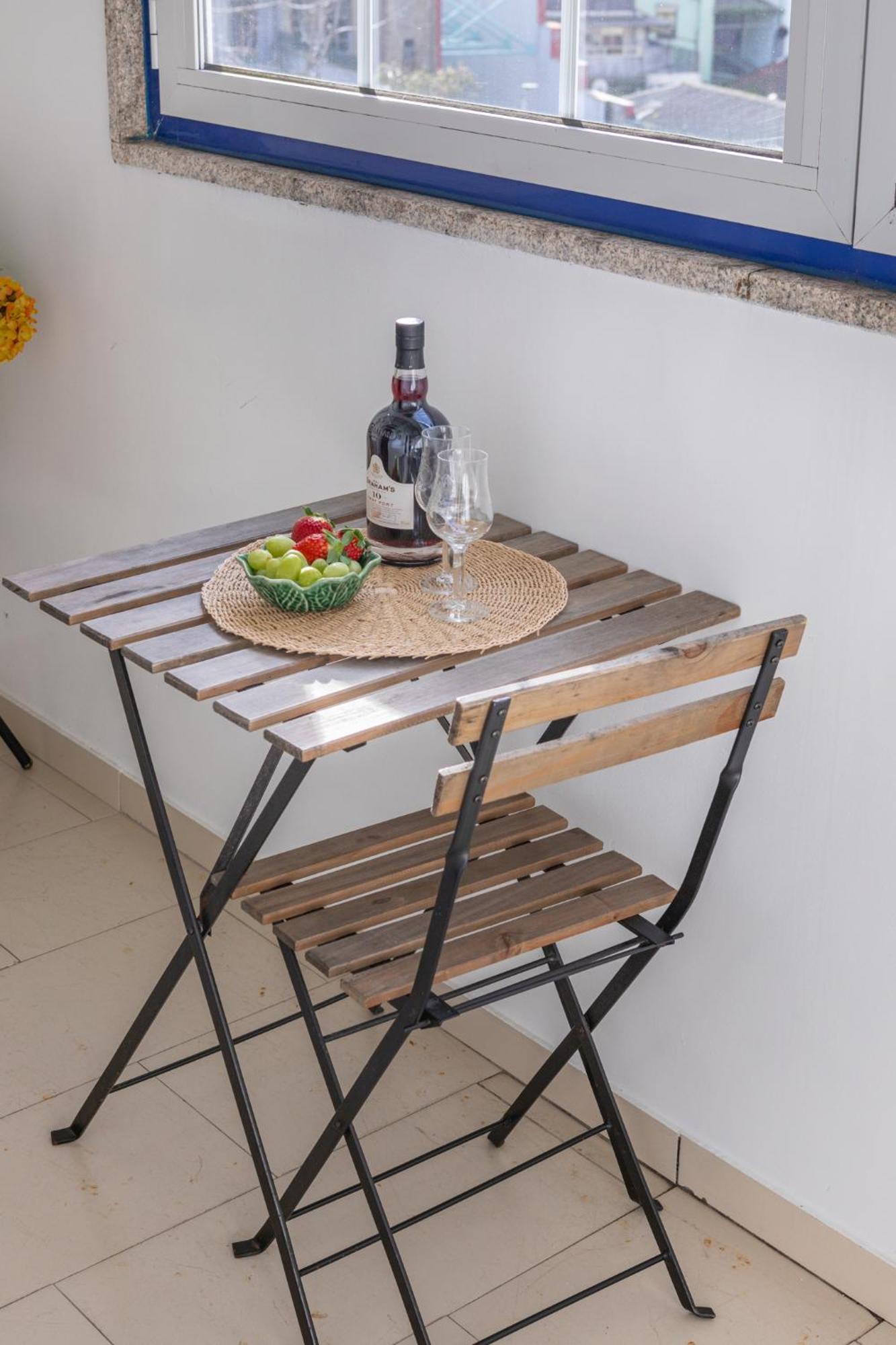Deluxe Spacious Flats W Mezzanine By Host Wise Apartment Porto Ruang foto
