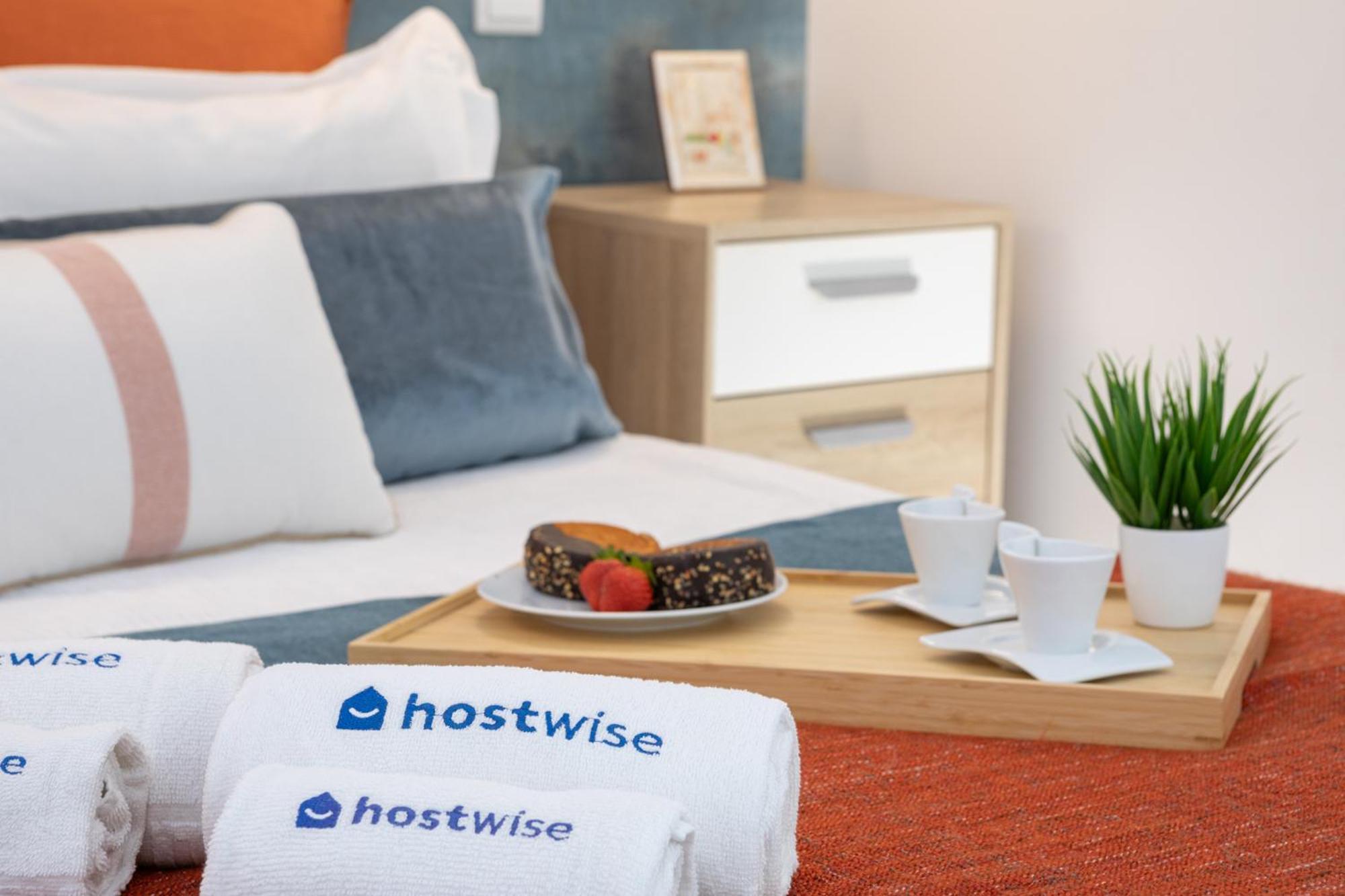 Deluxe Spacious Flats W Mezzanine By Host Wise Apartment Porto Ruang foto