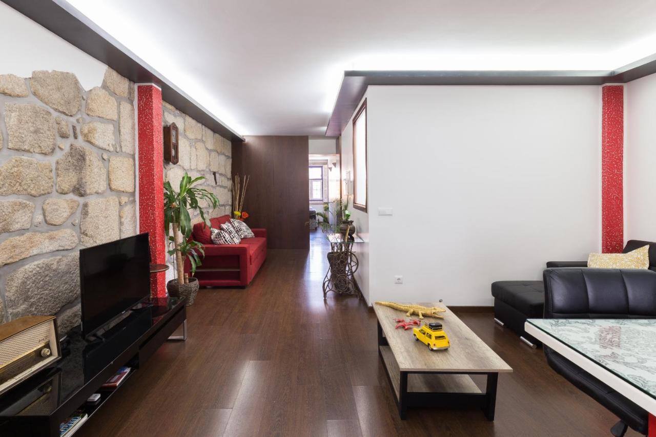 Deluxe Spacious Flats W Mezzanine By Host Wise Apartment Porto Bagian luar foto